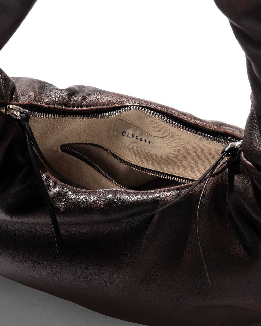 CLESSTE / Vintage Sheep Leather System Bag XS