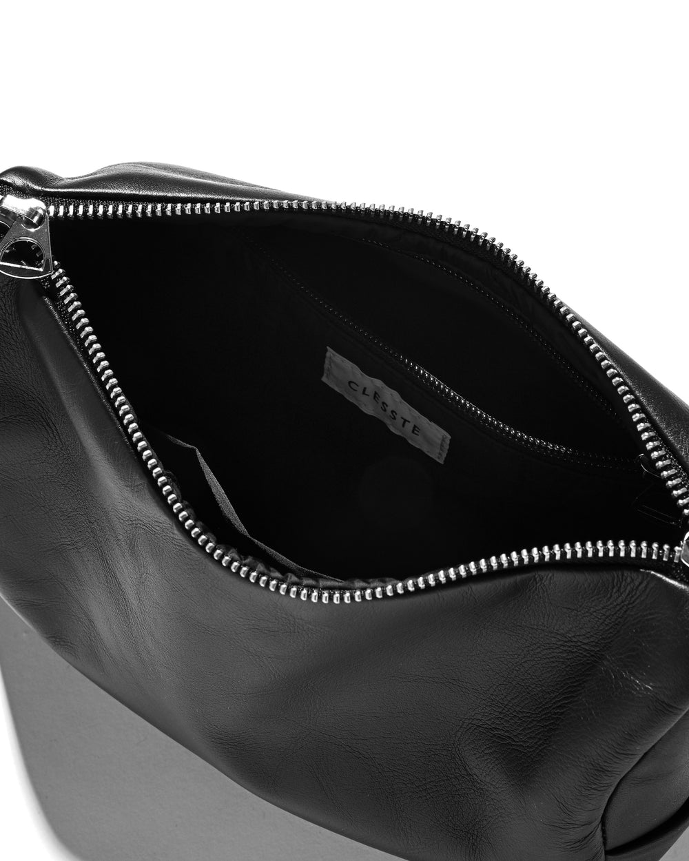 CLESSTE / Leather Day Off Bag Mini (Black)