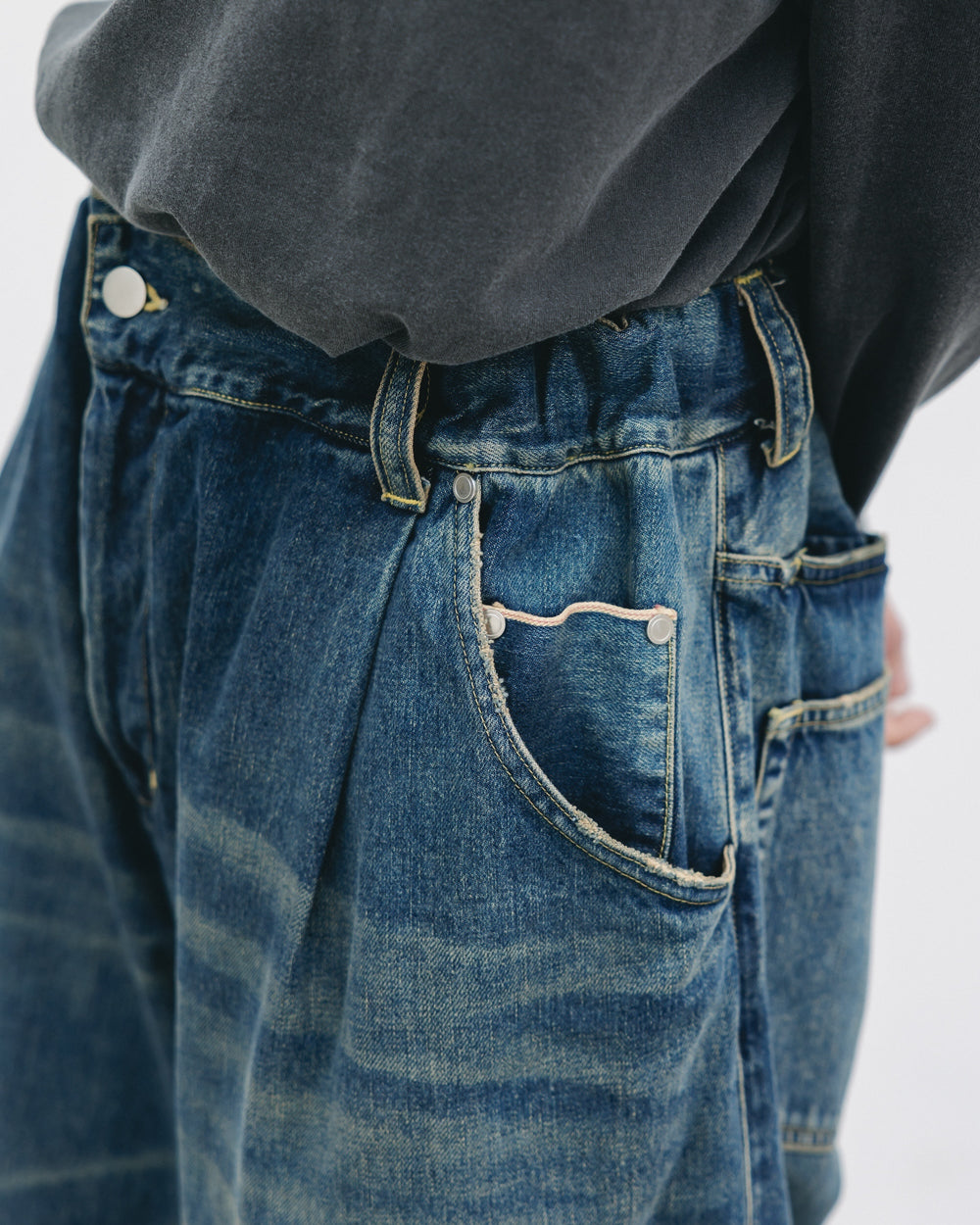 CLESSTE / Vintage Dyed Selvedge Denim Barrel Leg Pants (Vintage Indigo)