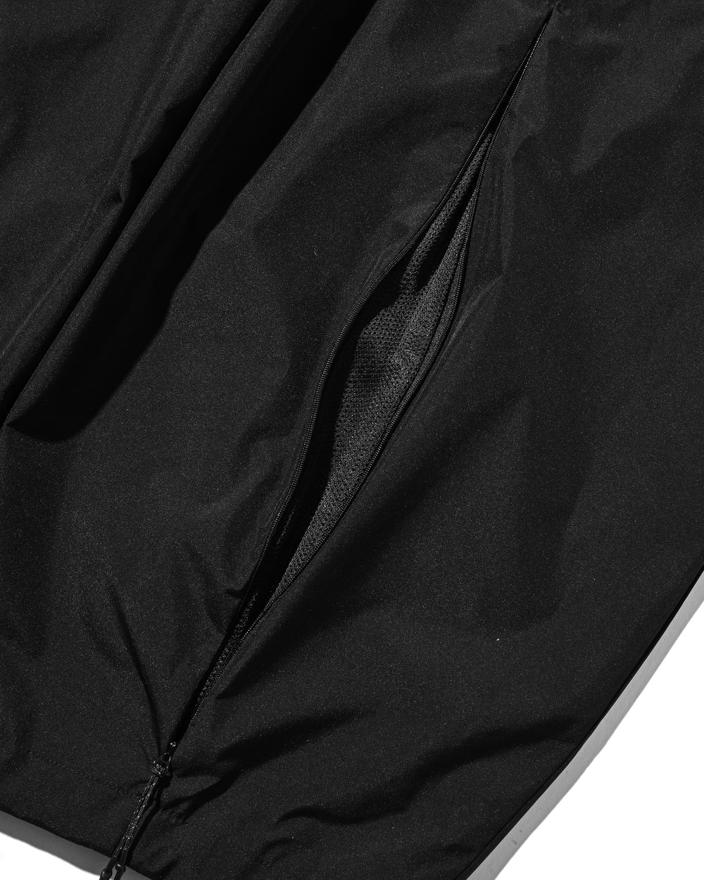 CLESSTE / +Phenix Windstopper ® By Gore-tex Labs City Massive Utility Pants (Black)