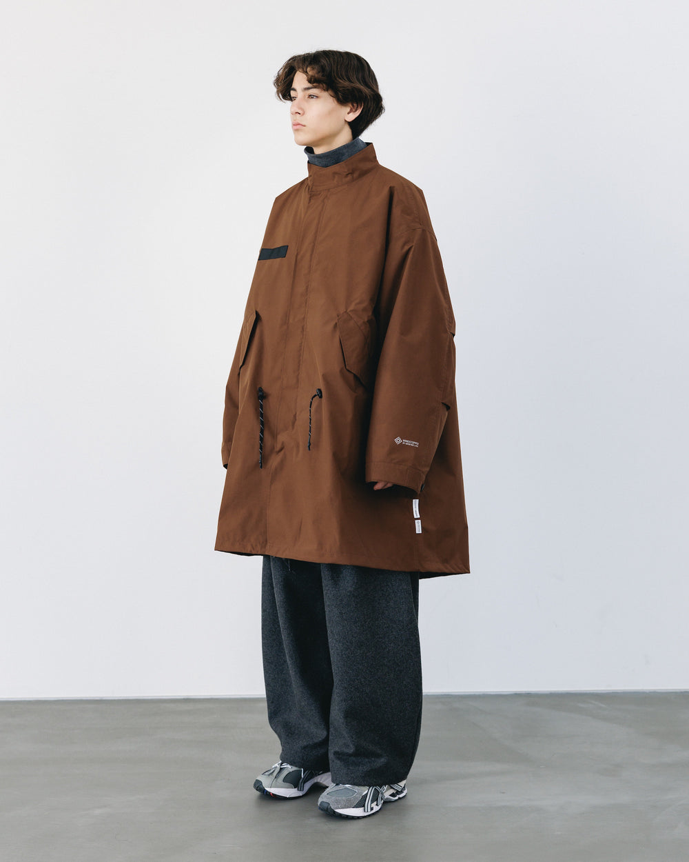 CLESSTE / +Phenix Windstopper ® By Gore-tex Labs City Fishtail Parka With Liner Jacket (Chocolate Brown)