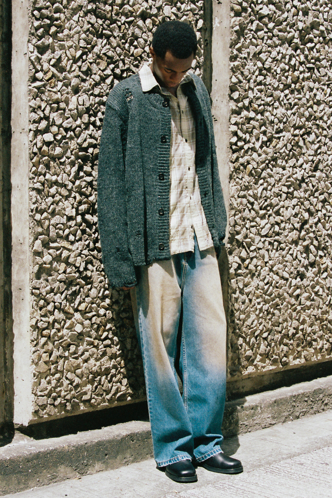 CODA / Faded Dirty Indigo Wash Break Cut Straight Jeans