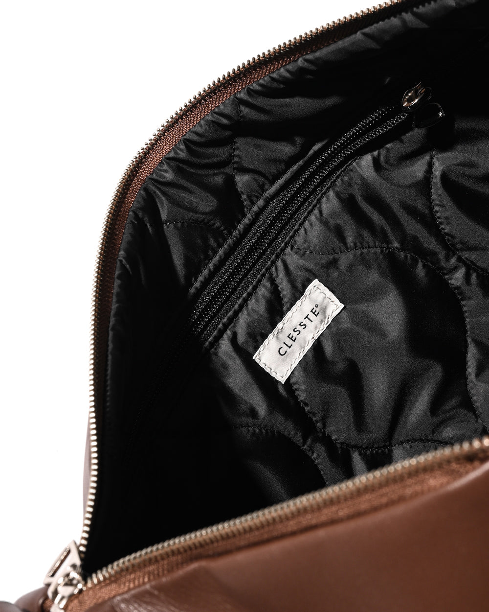 CLESSTE / Leather Day Off Bag Large (Brown)