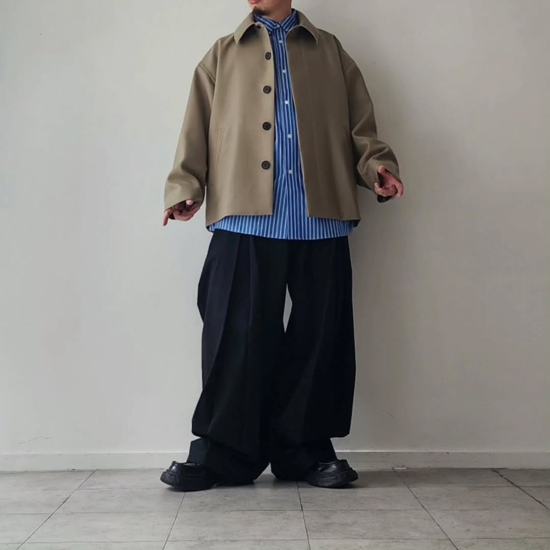 BLANC YM / Wool Oversize Short Coat – Tree and Branch