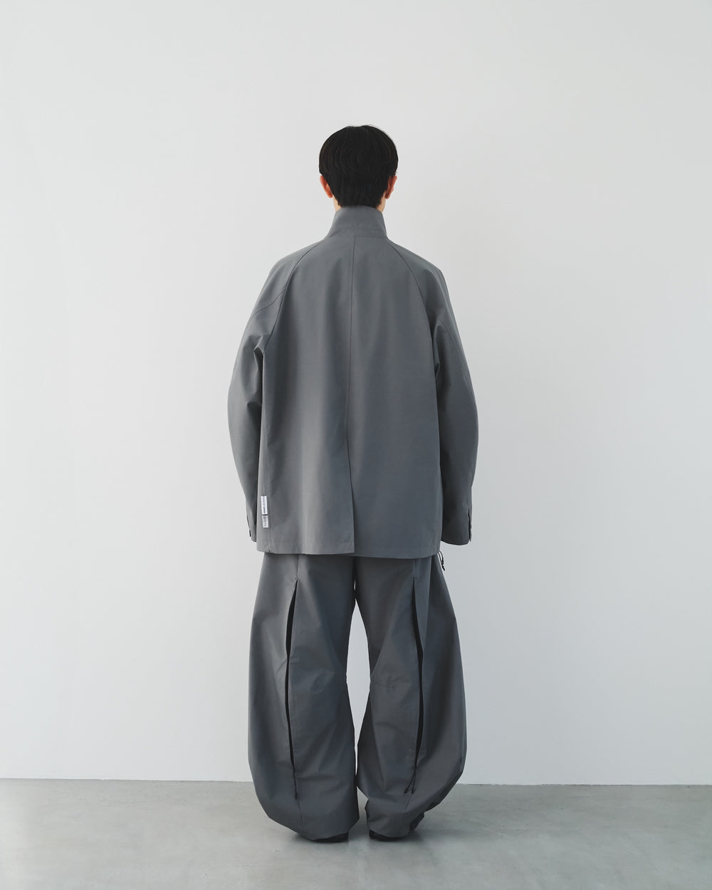 CLESSTE / +Phenix Windstopper ® By Gore-tex Labs City Barrel Leg Pants (Charcoal Gray)