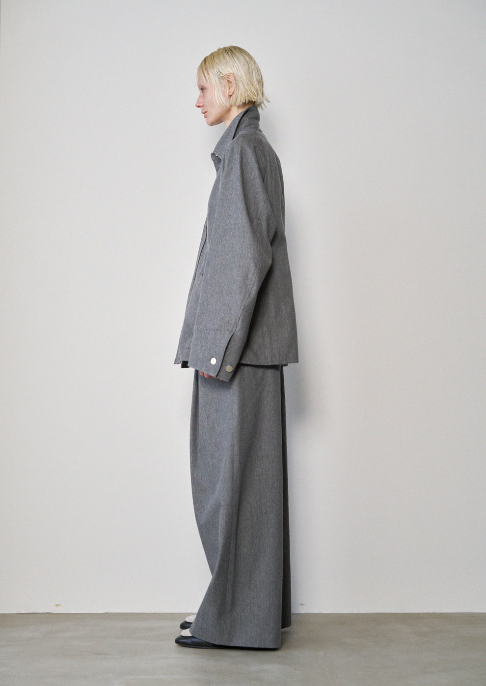RICH I / Tucked Wide Trousers (Gray)