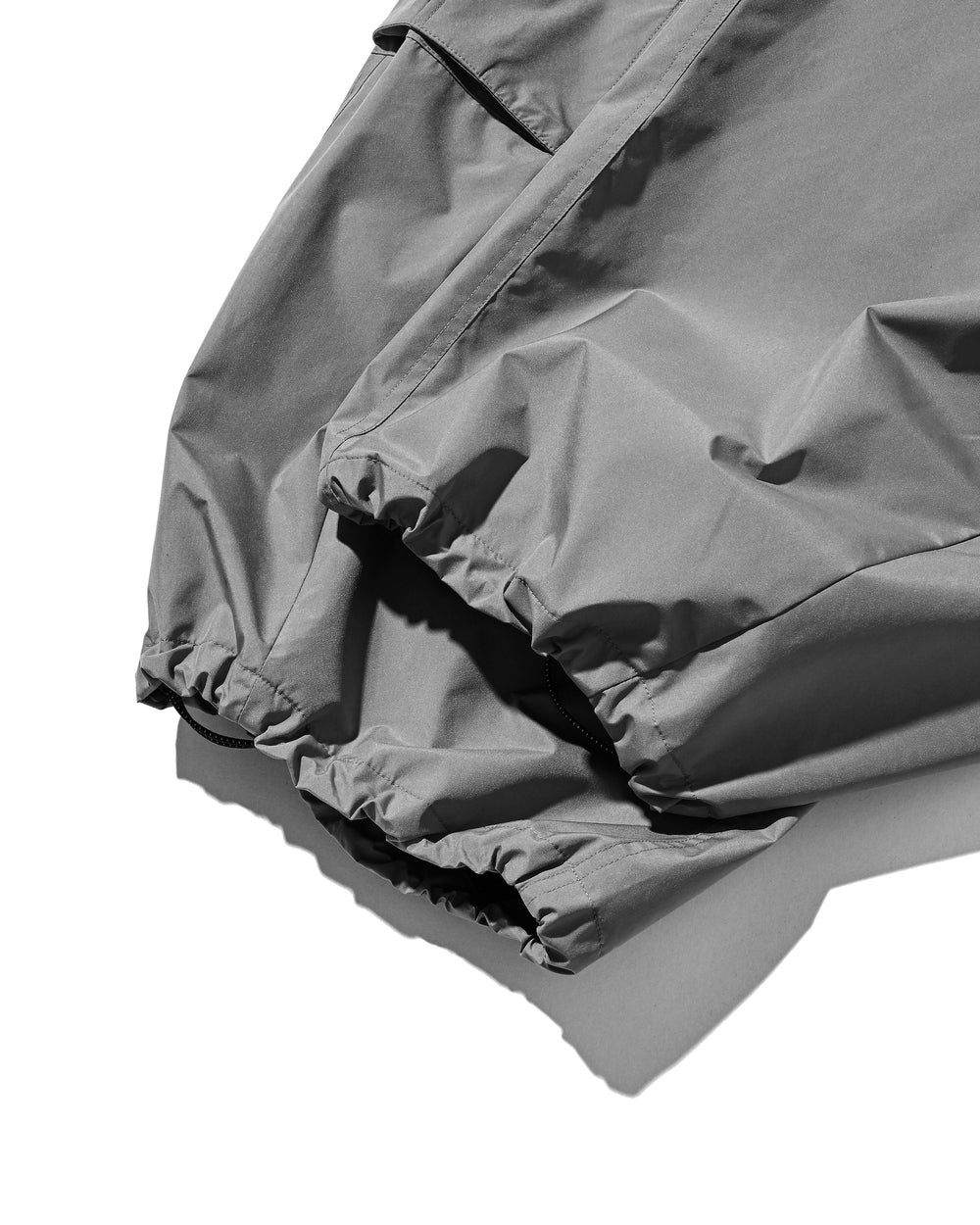 CLESSTE / +Phenix Windstopper ® By Gore-tex Labs City Mega Pocket Balloon Cargo Pants (Charcoal Gray)