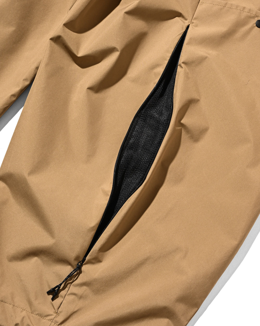 CLESSTE / +Phenix Windstopper ® By Gore-tex Labs City Massive Utility Pants (Camel Beige)