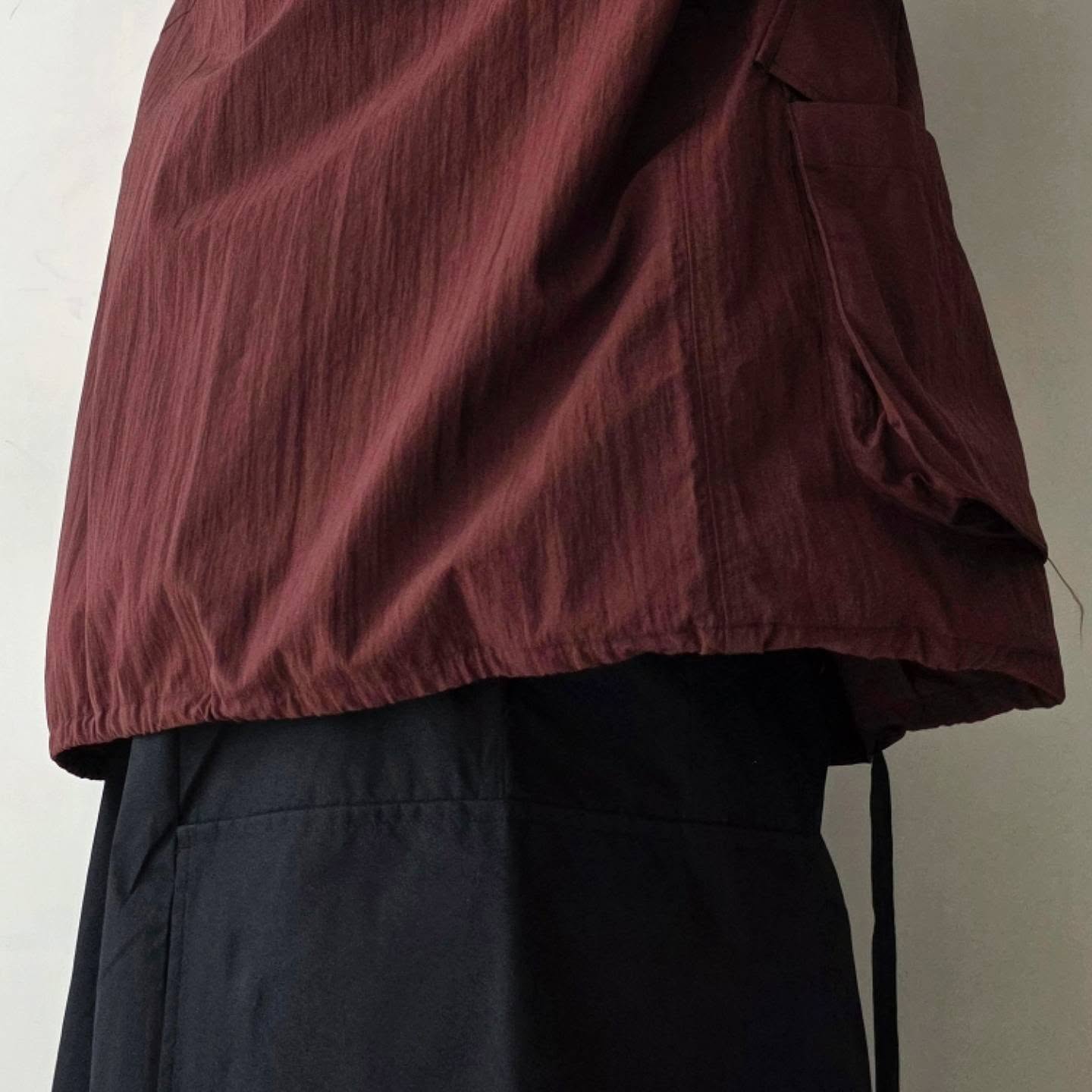 ANCELLM / Wrinkled Nylon Over Hoodie (Marron)