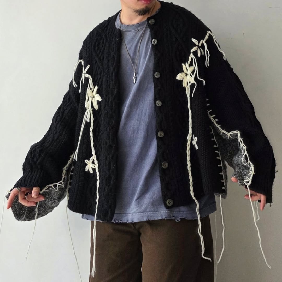 DISCOVERED / Hand Embroidery Fisherman Knit (B)