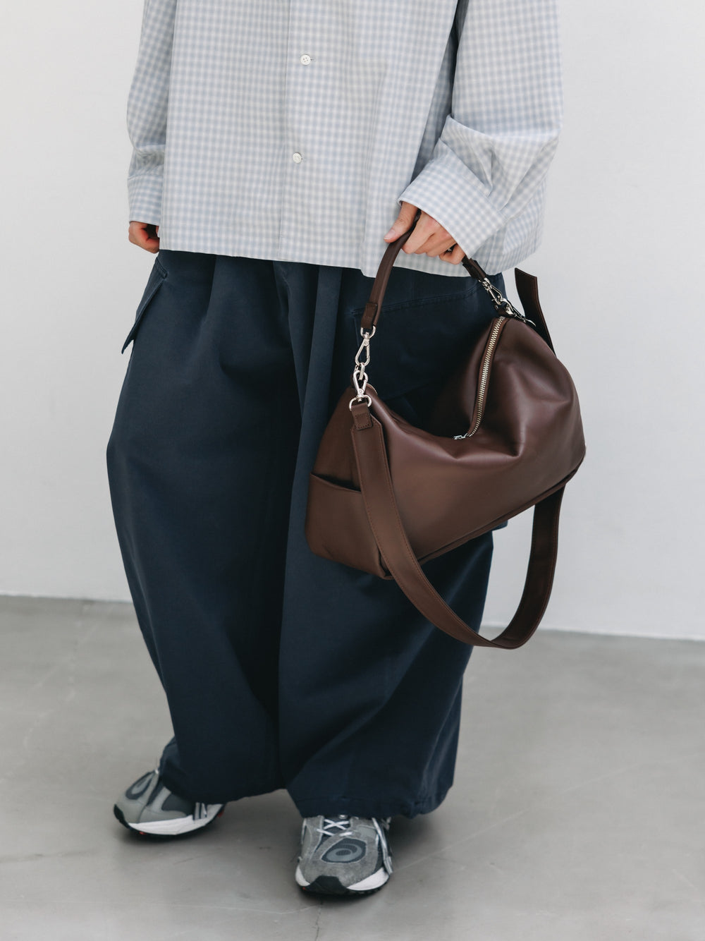CLESSTE / Leather Day Off Bag (Brown)