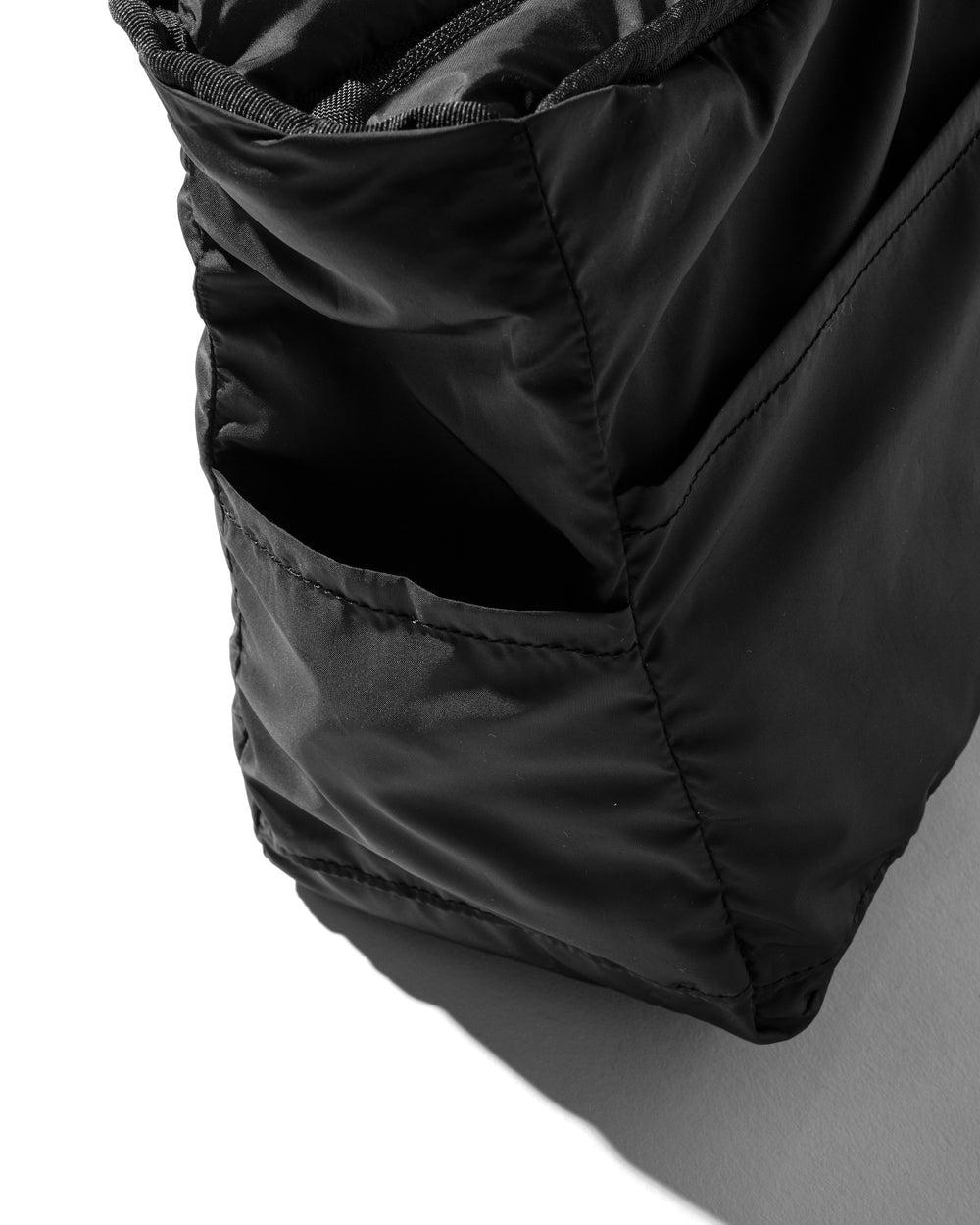 CLESSTE / Multi Pocket Holiday Bag