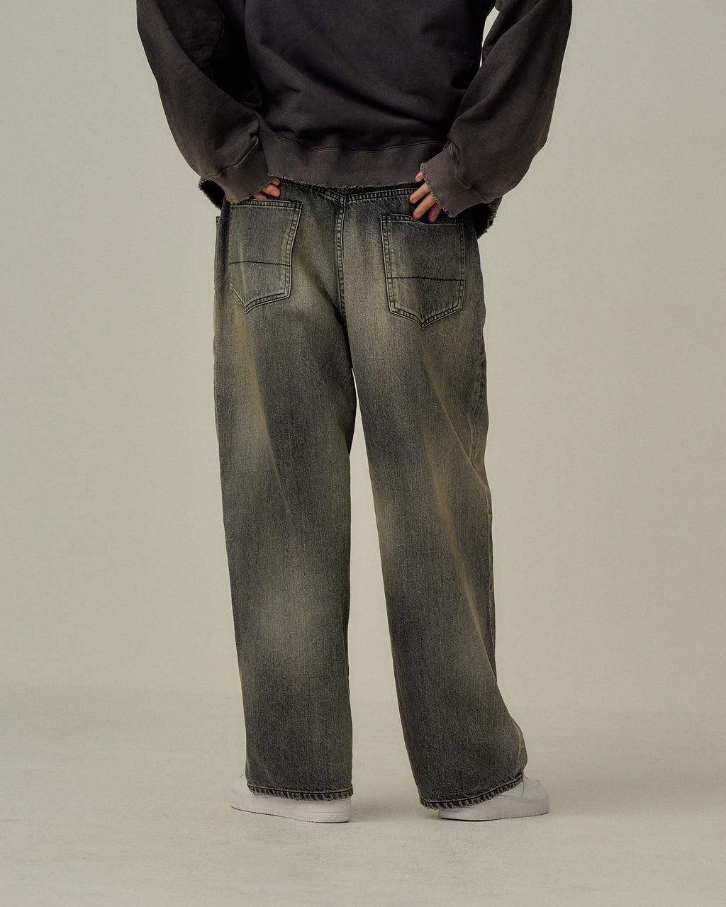 ANCELLM / #01 Aging 01 (Black)