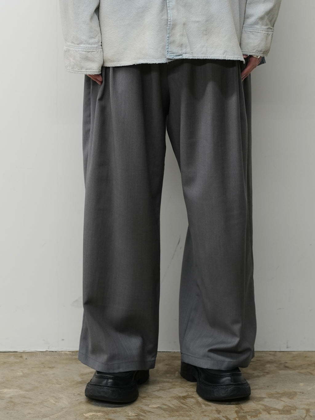 ANCELLM / Belted Wool Slacks (Gray)