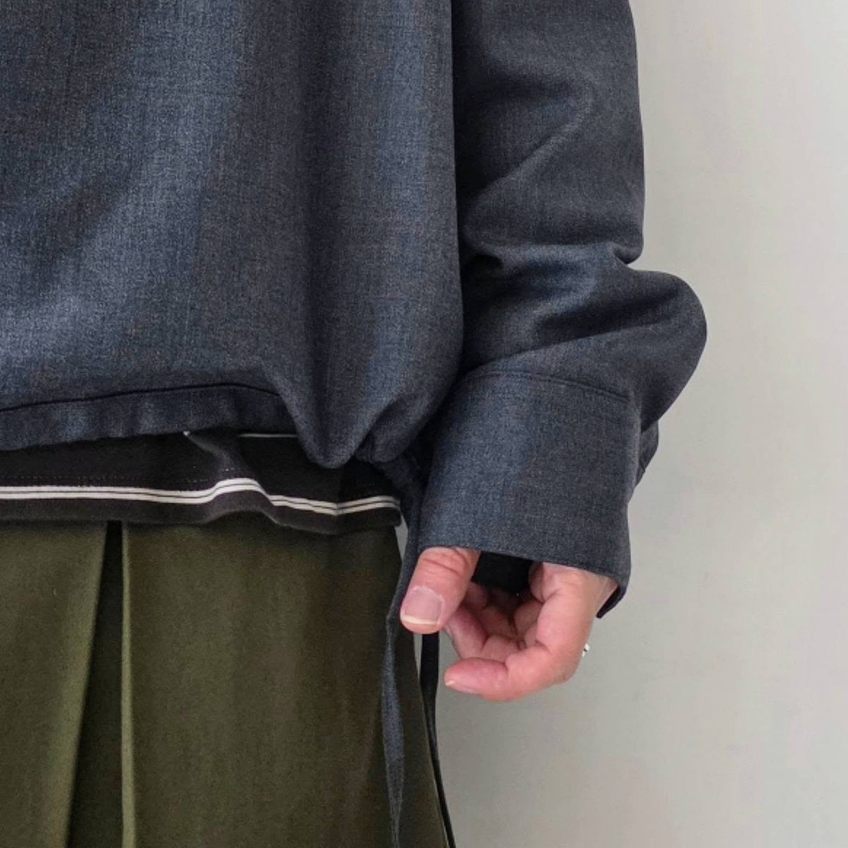 NONNOTTE / Draping Overlap Shirt (Charcoal Top)