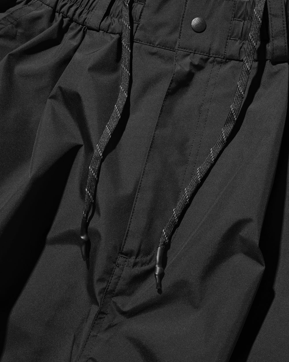 CLESSTE / +Phenix Windstopper ® By Gore-tex Labs City Mega Pocket Balloon Cargo Pants (Black)