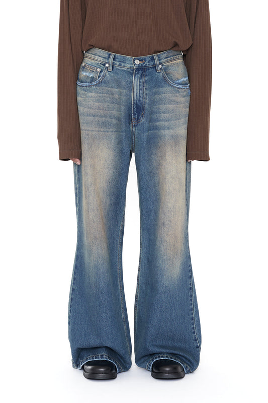 CODA / Faded Dirty Indigo Washed Break Cut Wide Flared Jeans