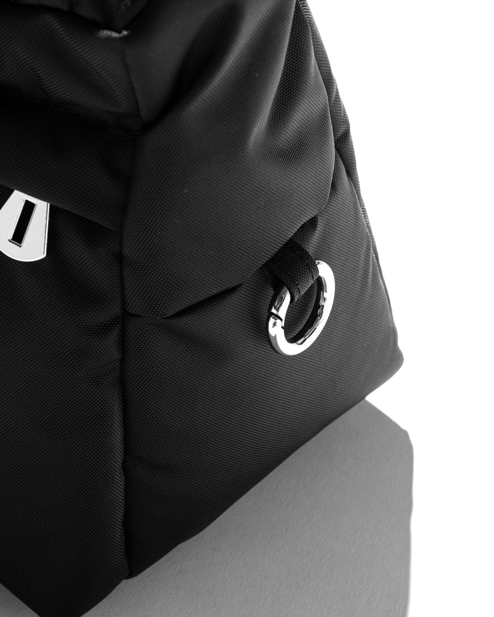 CLESSTE / Multi Pocket Holiday Bag