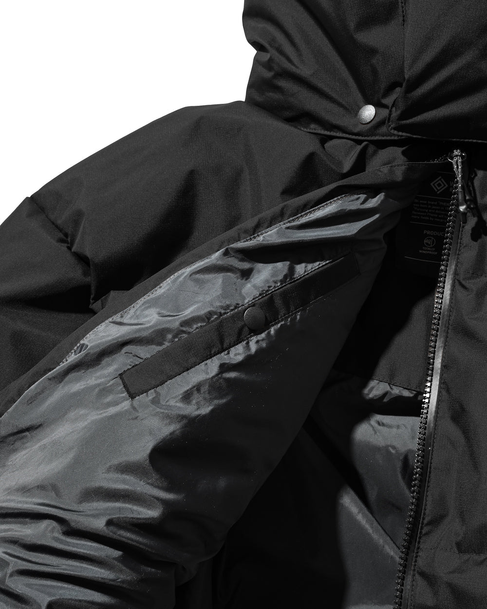 CLESSTE / +Phenix Windstopper ® By Gore-tex Labs City Down Jacket (Black)