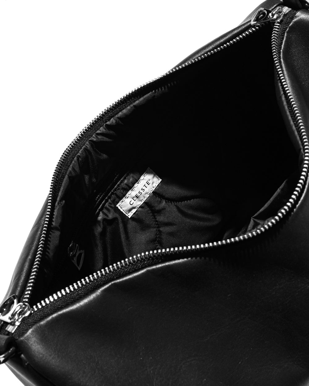 CLESSTE / Leather Day Off Bag (Black)