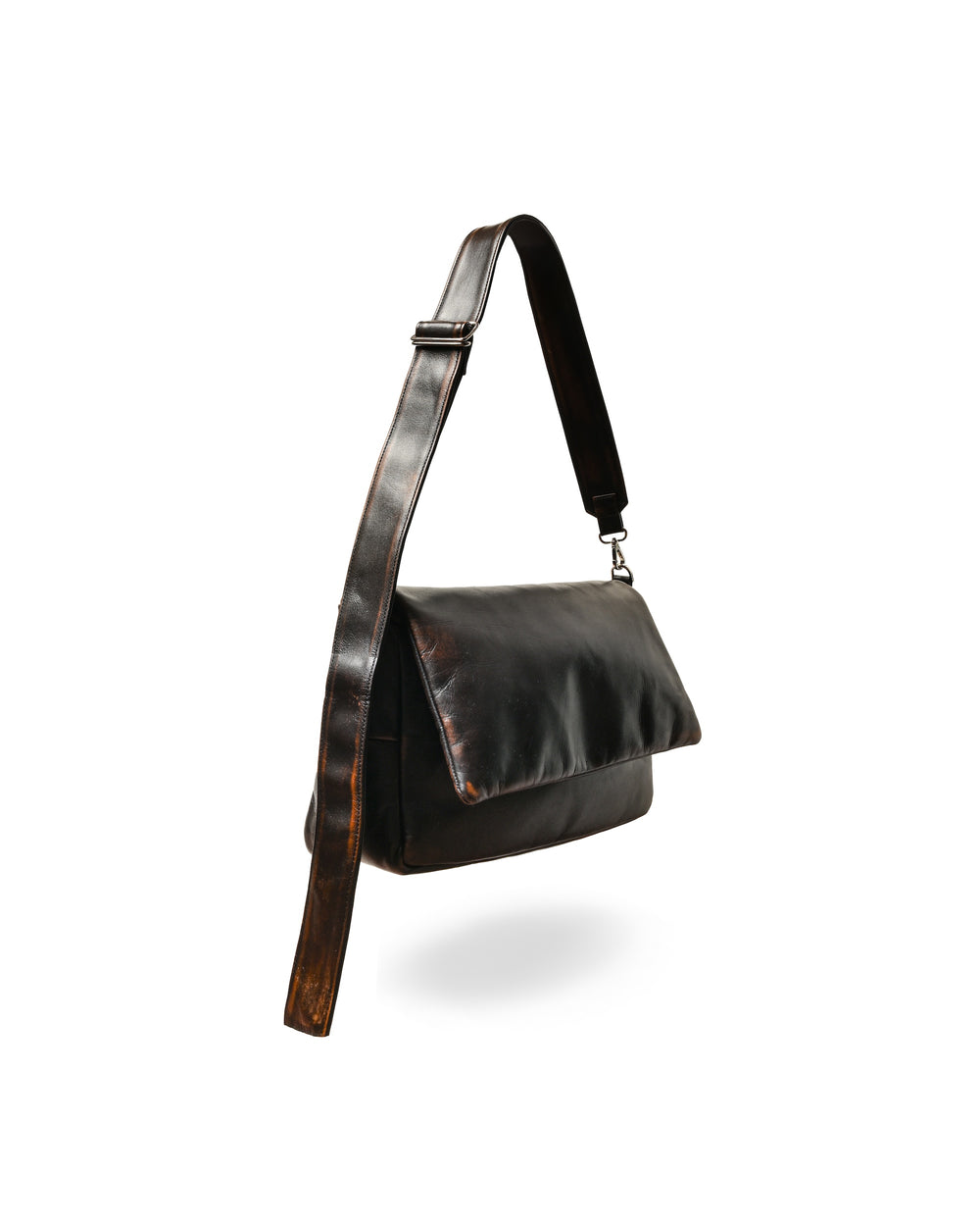 CLESSTE / Vintage Leather Padded Flap Holiday Bag (Brown)