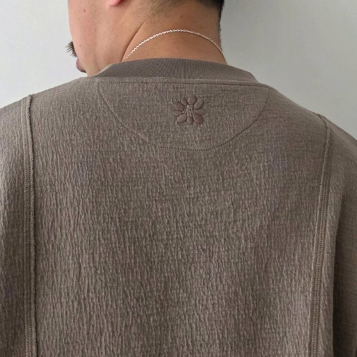GANDER / Raw Edge Crewneck (Beige)