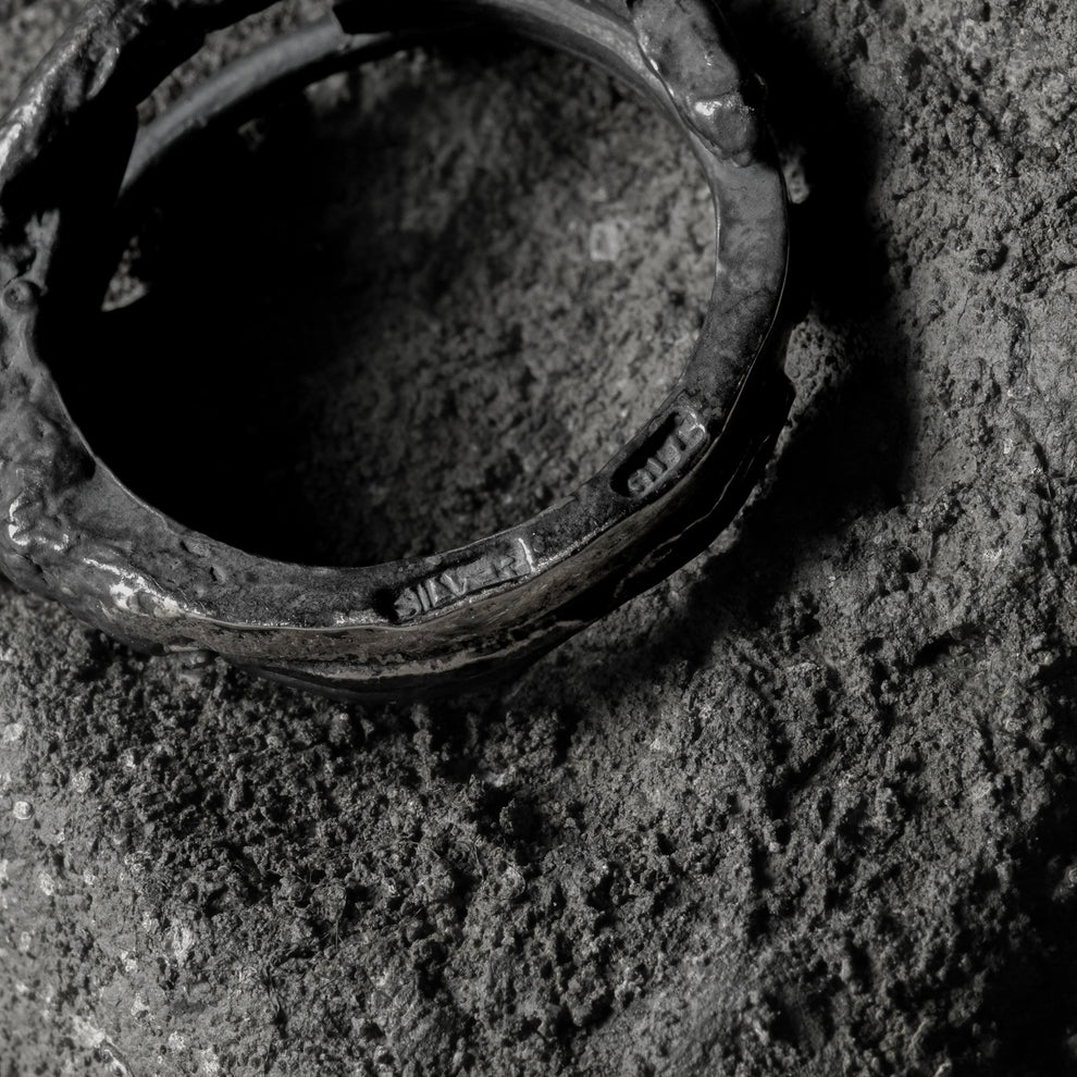 GIFT HAND / Crack Ring 07 - 925 Sterling Silver