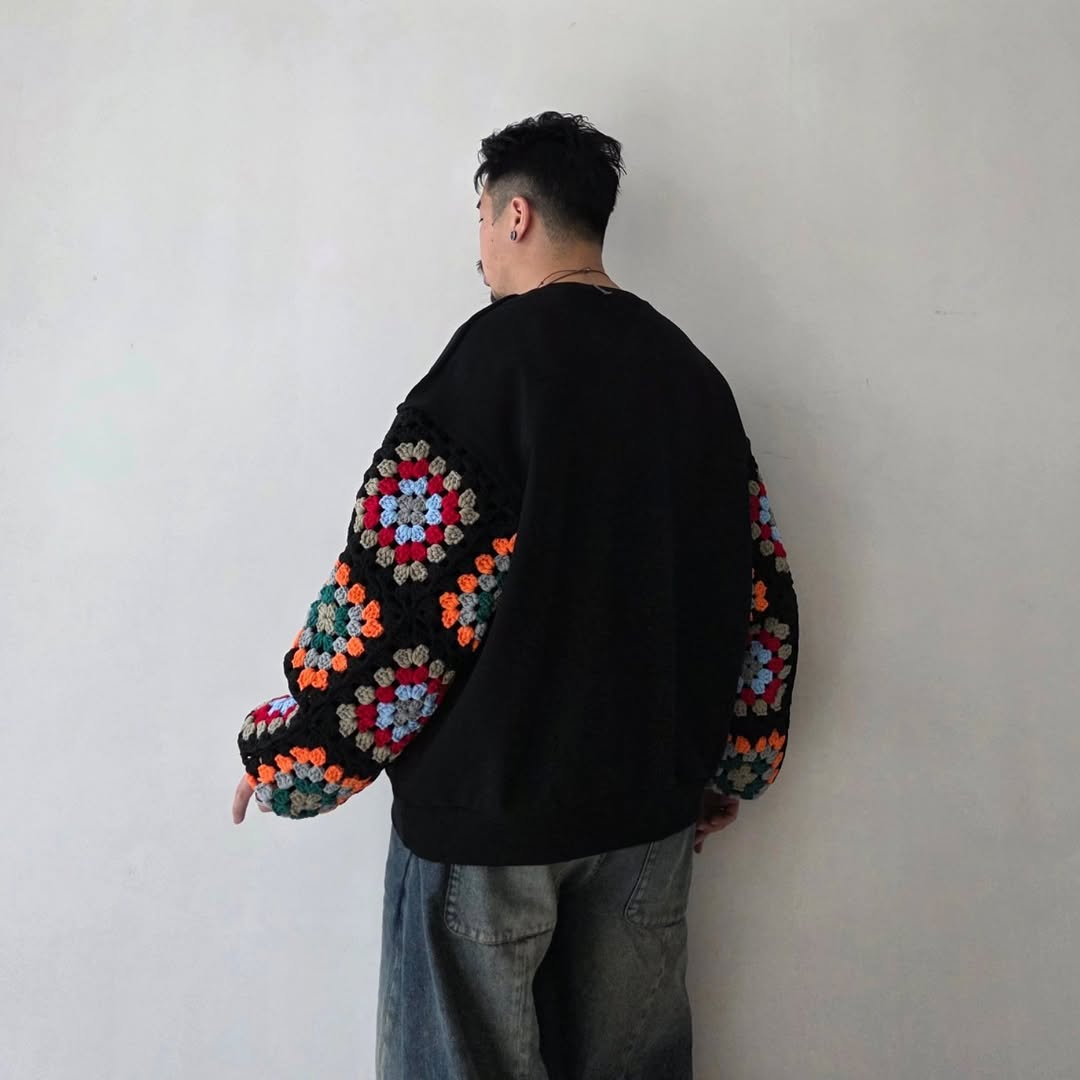 DISCOVERED / Crochet Sleeve Sweat (Black)