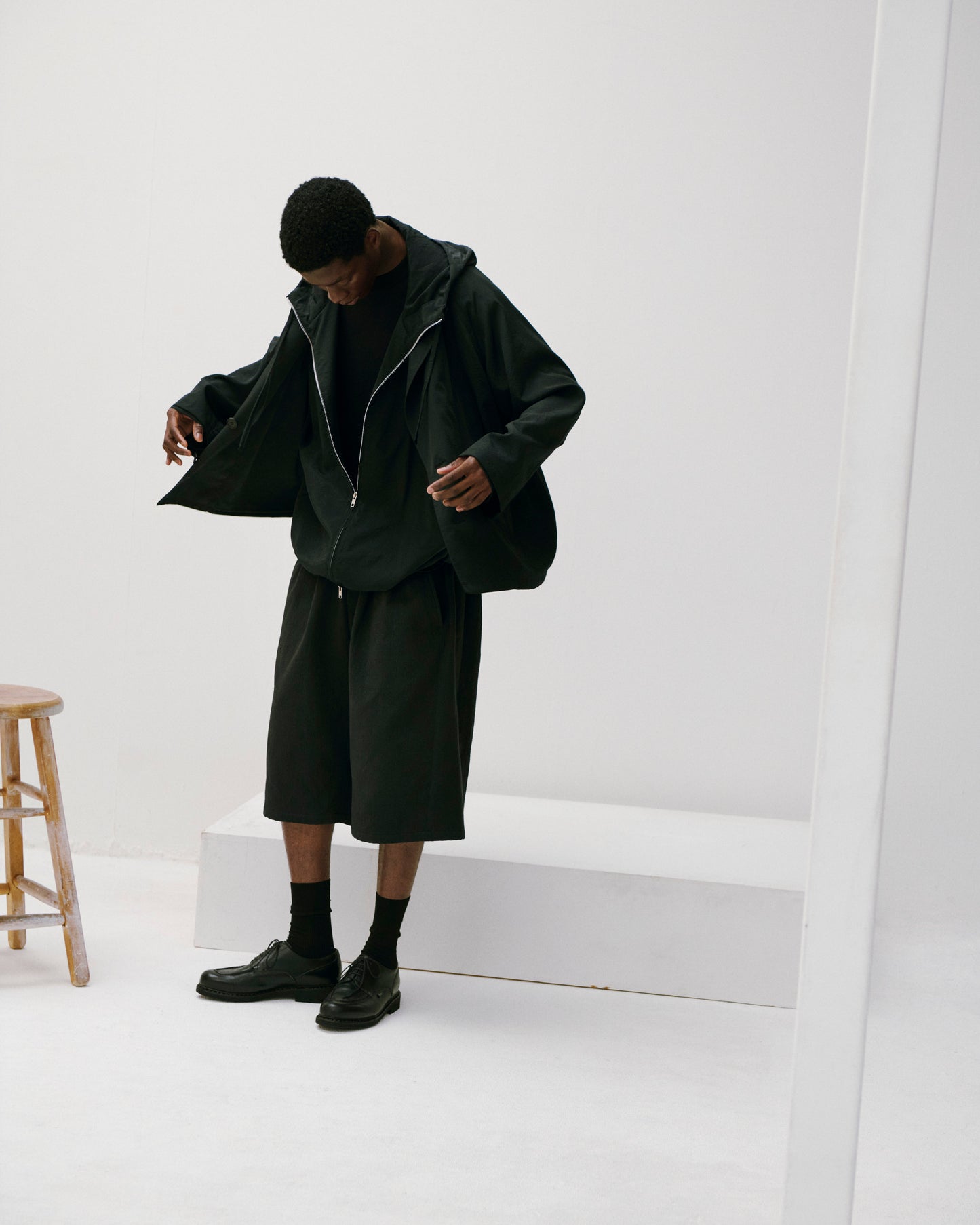 BLANC YM / Salt Shrink Cupro Snow Parka (Black)