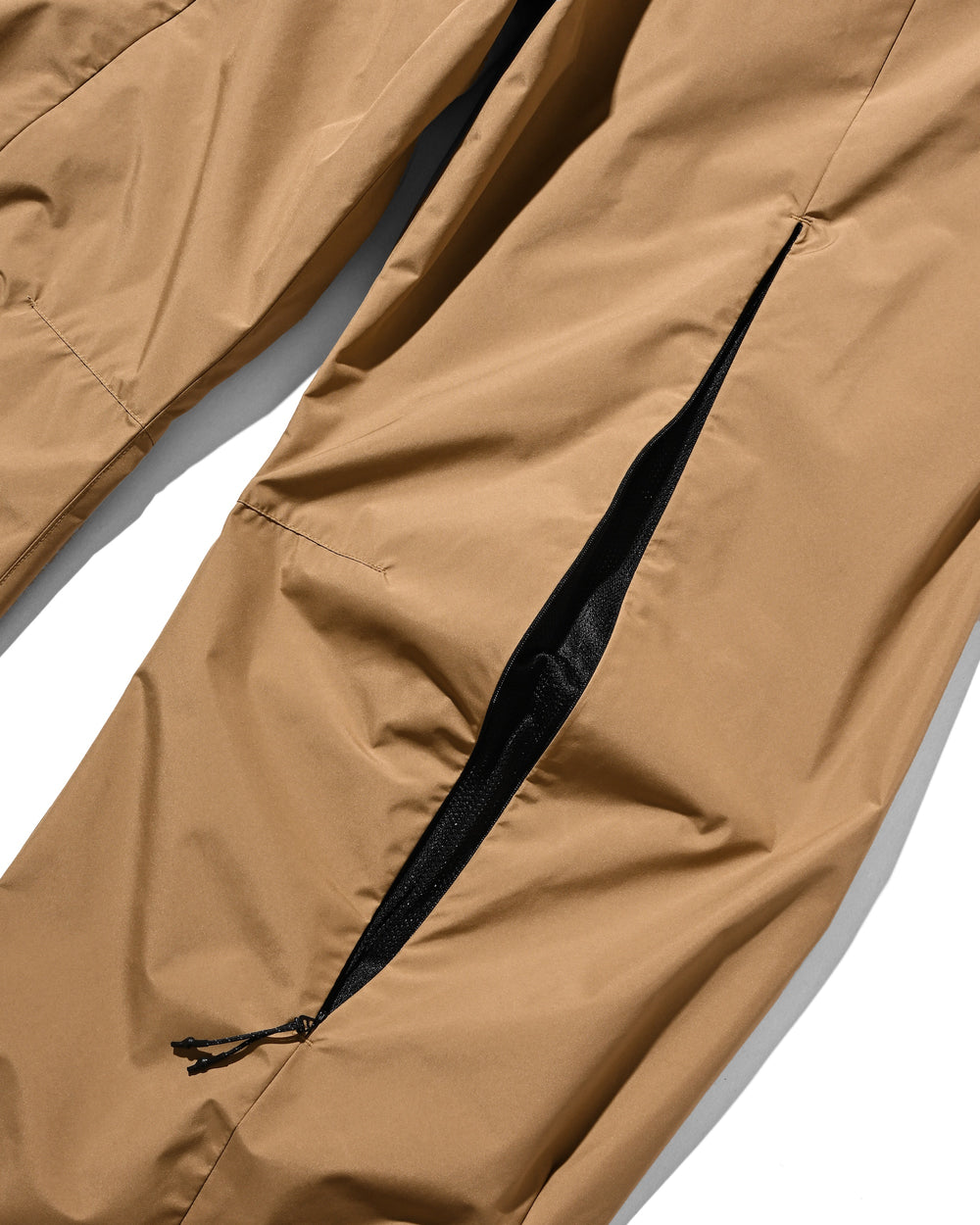 CLESSTE / +Phenix Windstopper ® By Gore-tex Labs City Barrel Leg Pants (Camel Beige)
