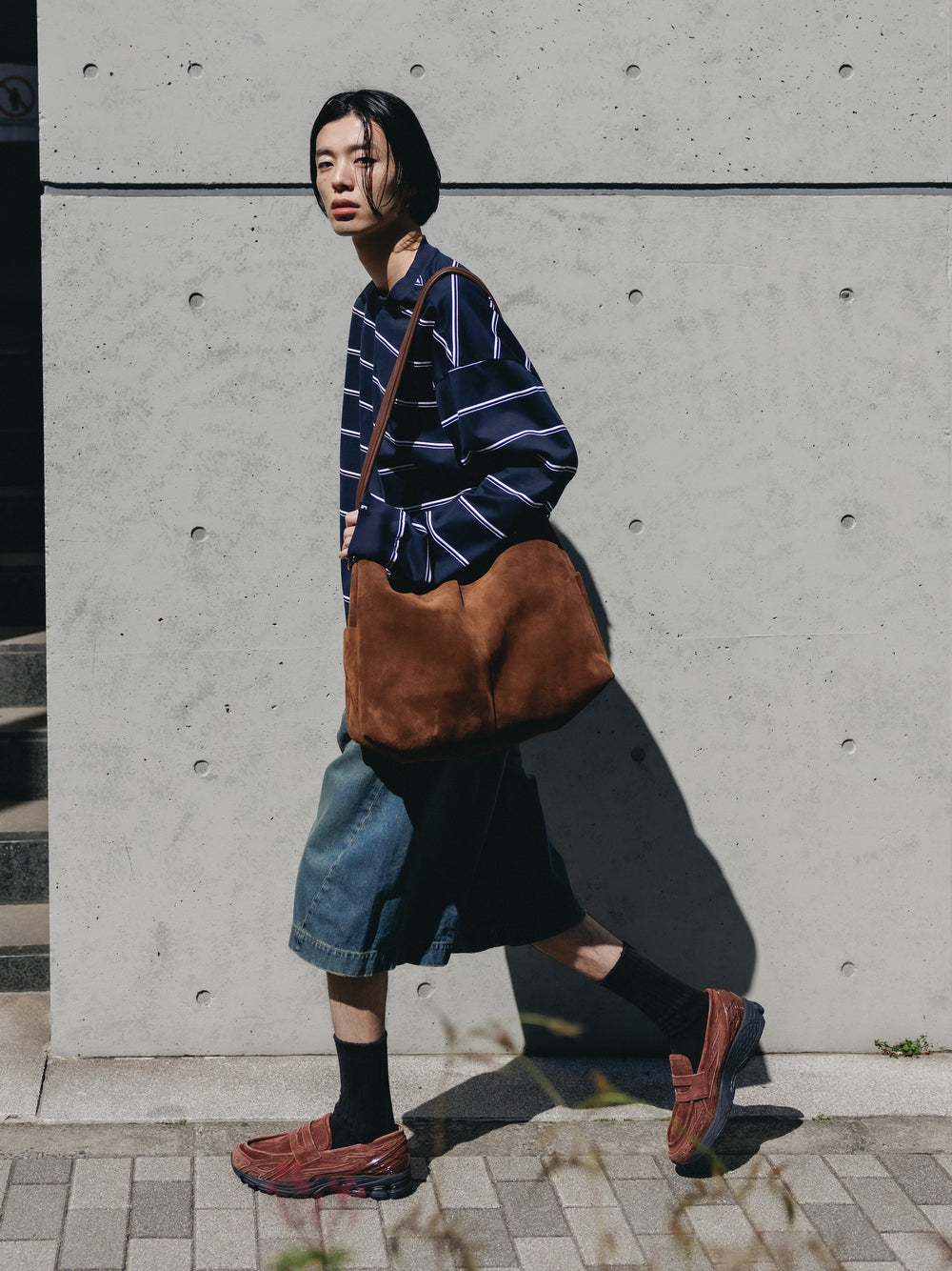 CLESSTE / Suede Nomad Bag (Brown)