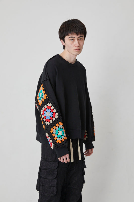 DISCOVERED / Crochet Sleeve Sweat (Black)