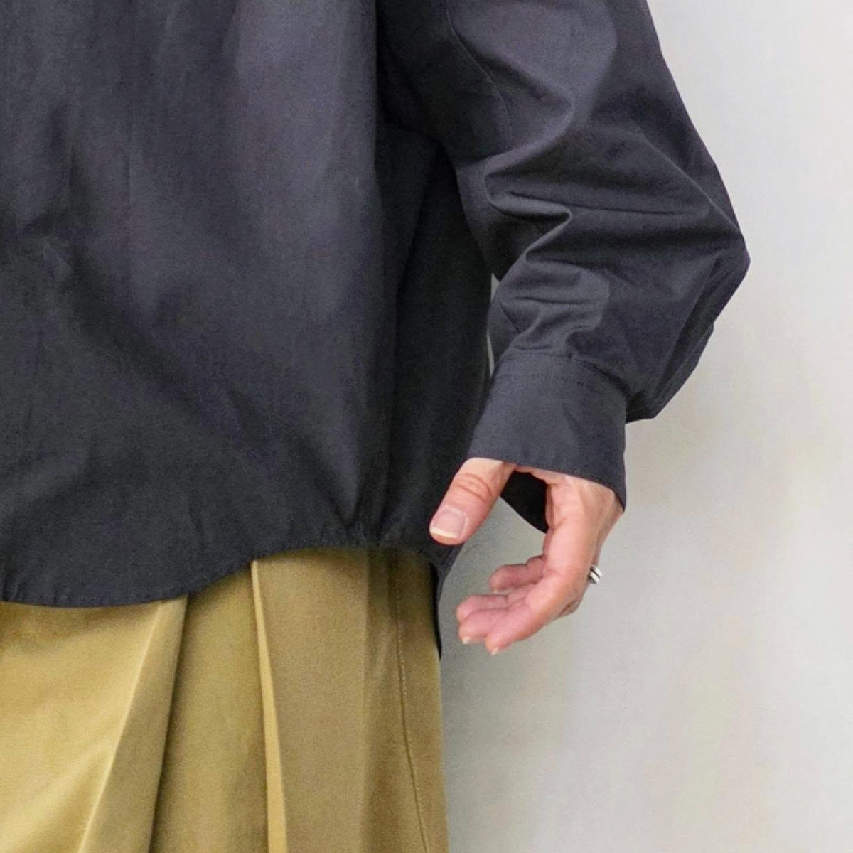 NONNOTTE / Draping Shirt 001 (Obsidian)