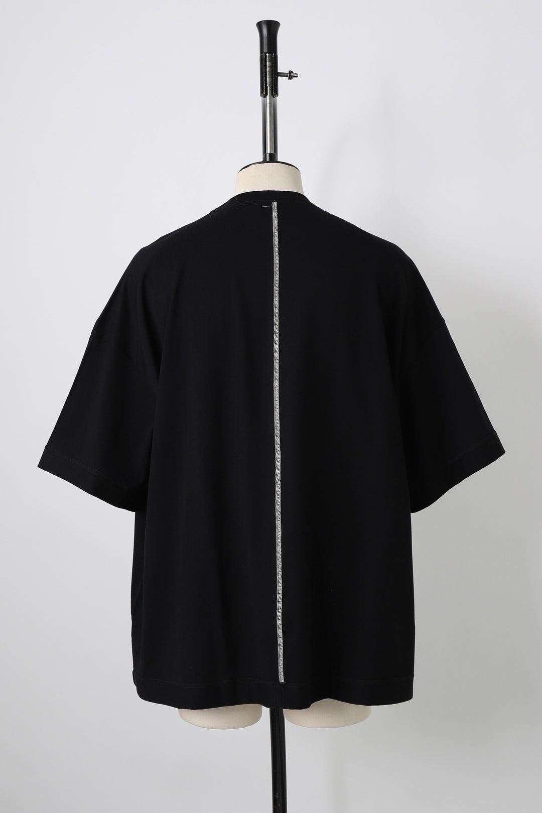 SHINYAKOZUKA / Massive Tee (Black)