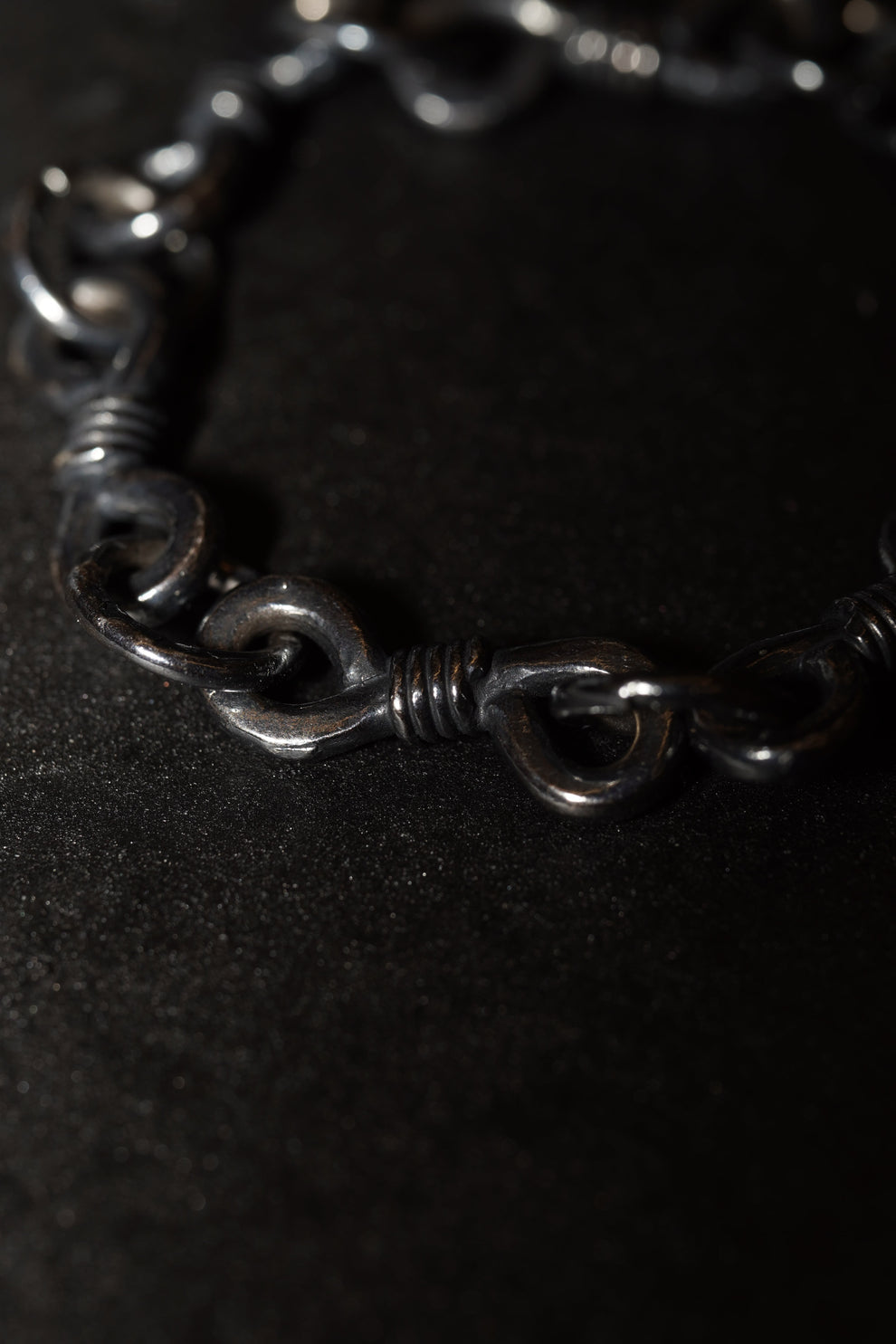 GIFT HAND / 8coil Parts Bracelet - 925 Sterling Silver