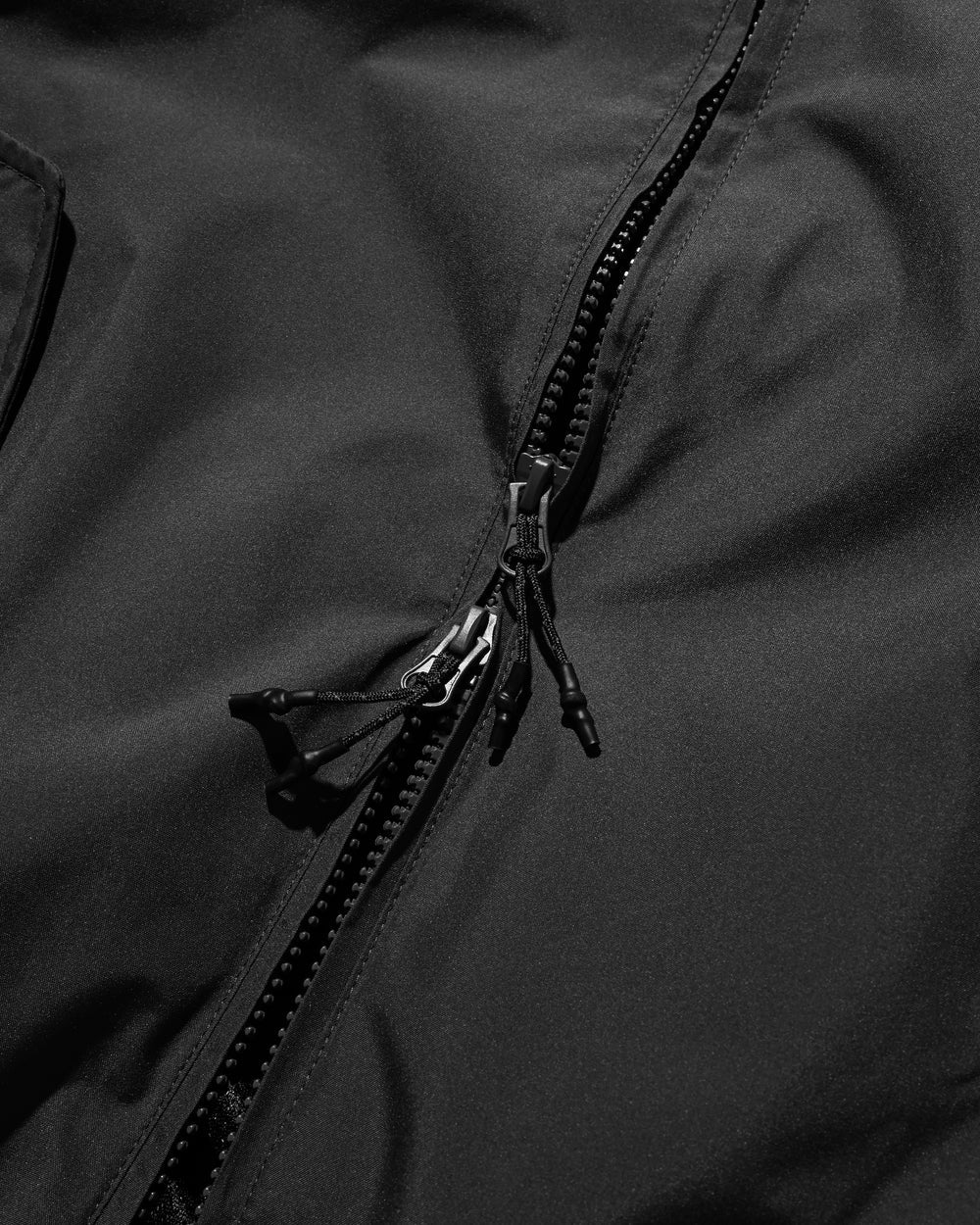 CLESSTE / +Phenix Windstopper® By Gore-Tex Labs Twill City Harrington Jacket (Black)