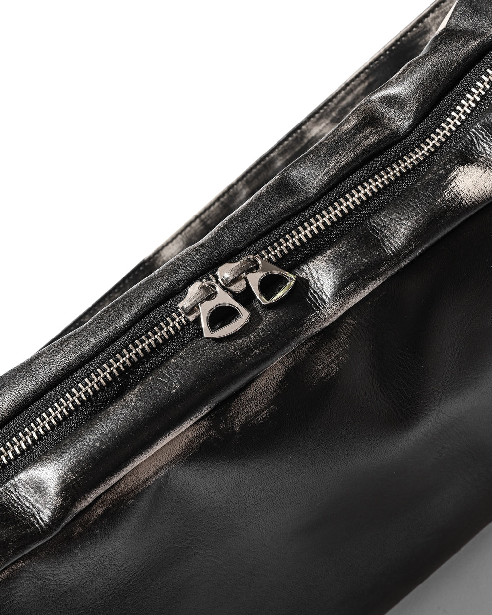 CLESSTE / Vintage Leather Holiday Bag