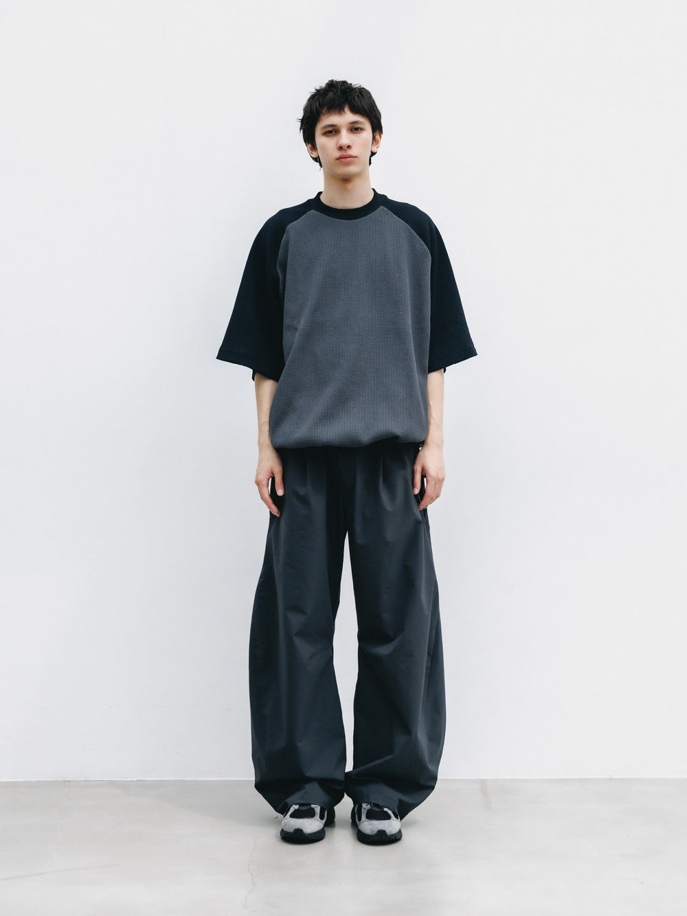 CLESSTE / City Light Thermal Raglan S/S T-Shirt With Drawstrings (Gray x Black)