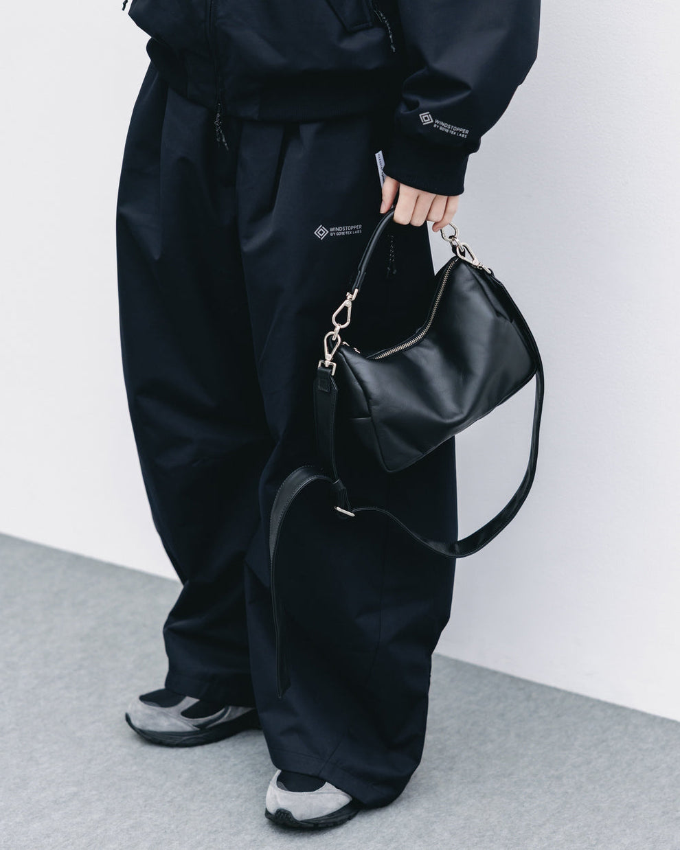 CLESSTE / Leather Day Off Bag Mini (Black)