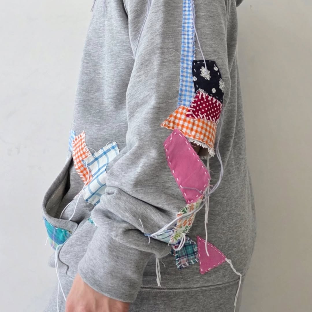 DISCOVERED / Patchwork Fabric Sweat Hoodie (Gray)