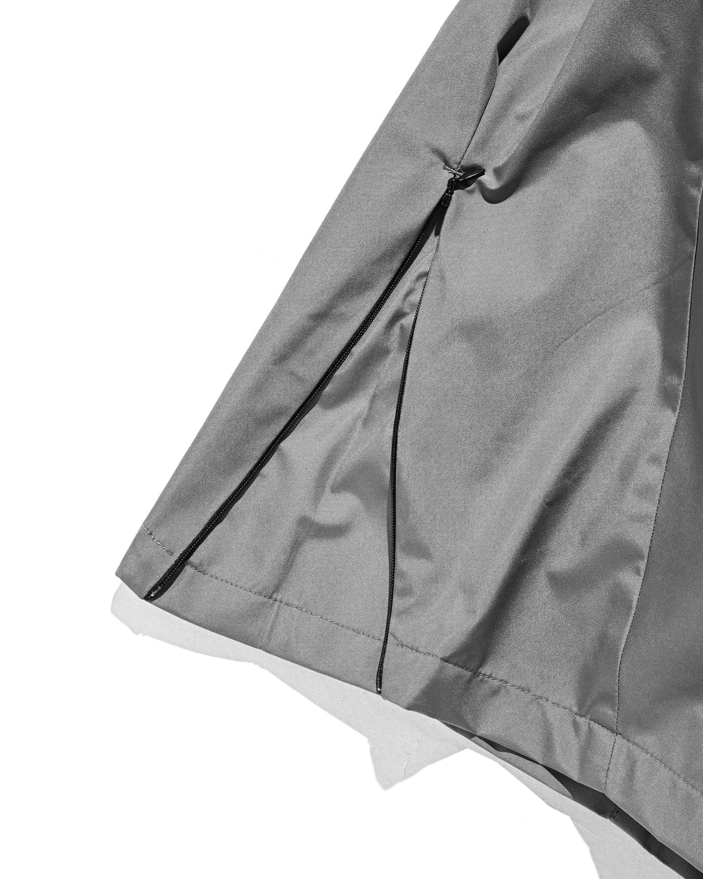 CLESSTE / +Phenix Windstopper ® By Gore-tex Labs City Barrel Leg Pants (Charcoal Gray)