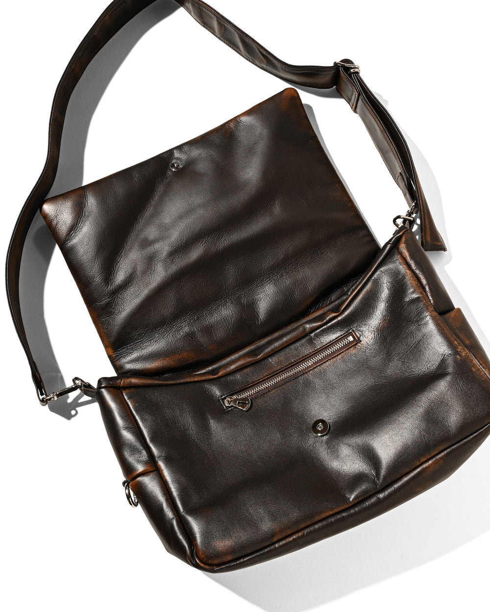 CLESSTE / Vintage Leather Padded Flap Holiday Bag (Brown)
