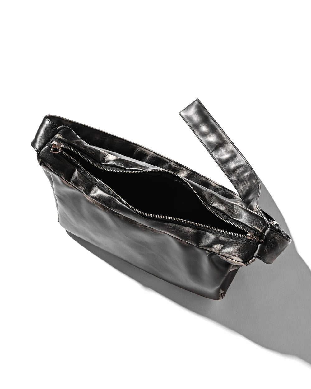CLESSTE / Vintage Leather Holiday Bag