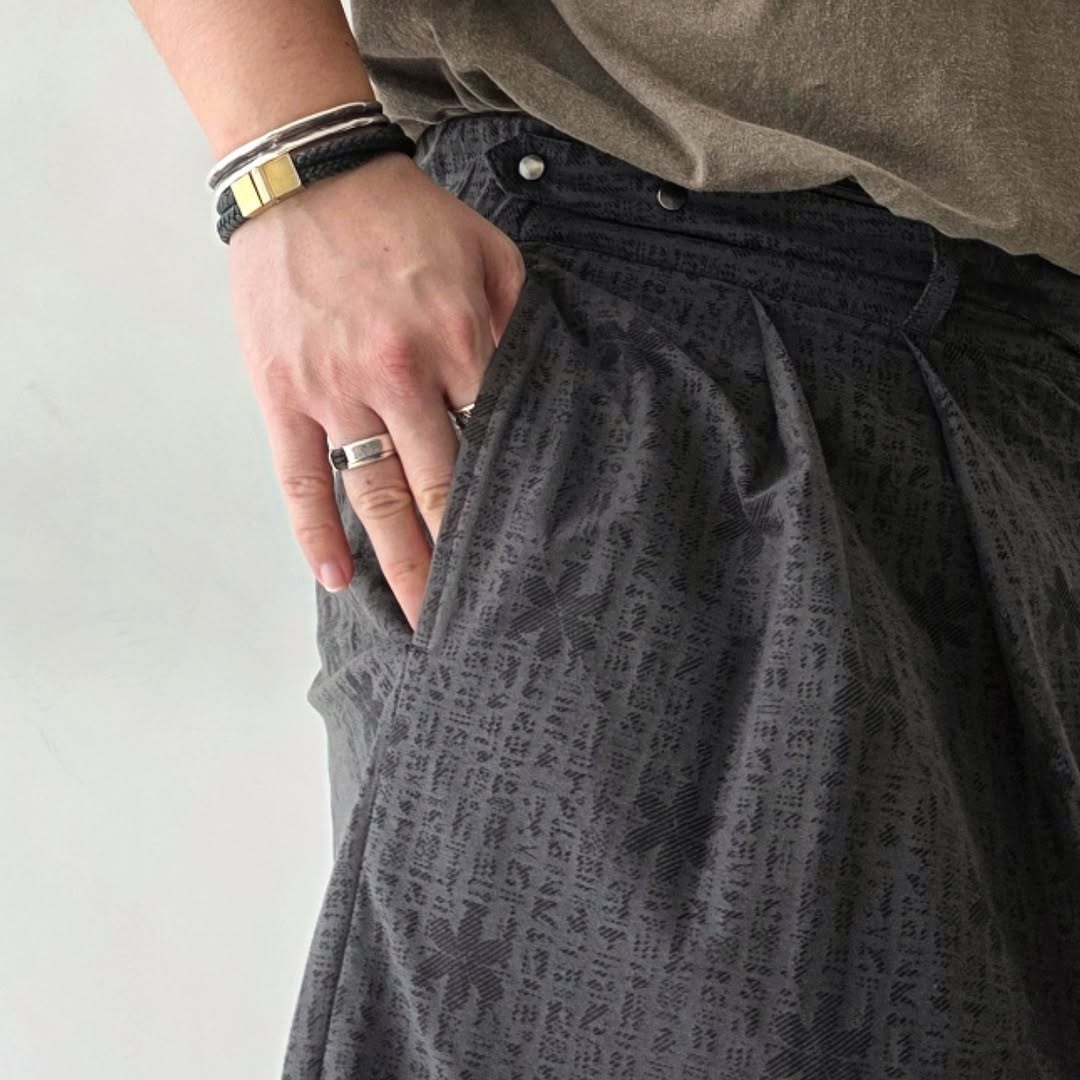 KANEMASA PHIL / 46G Opal Print Gurkha Shorts (Charcoal Print)