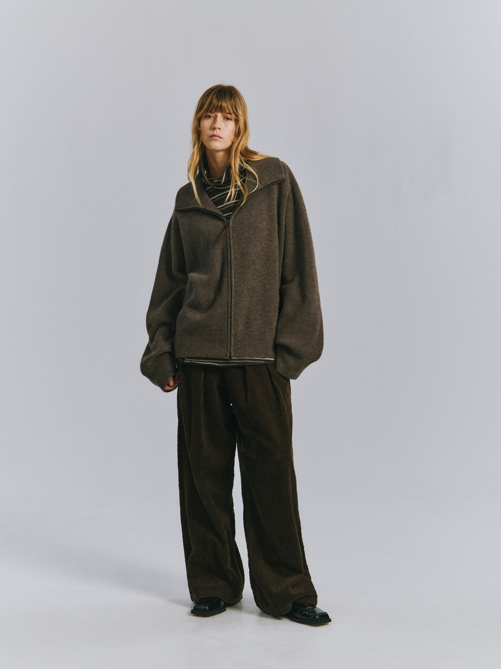 ANCELLM / Drivers Knit (Brown)