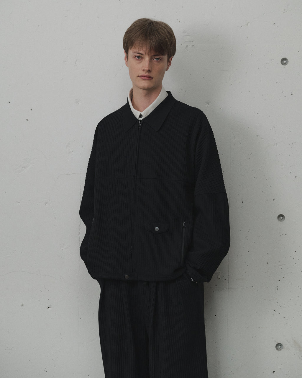 ANCELLM / Wrinkled Stripe Short Shirt Jacket (Black)