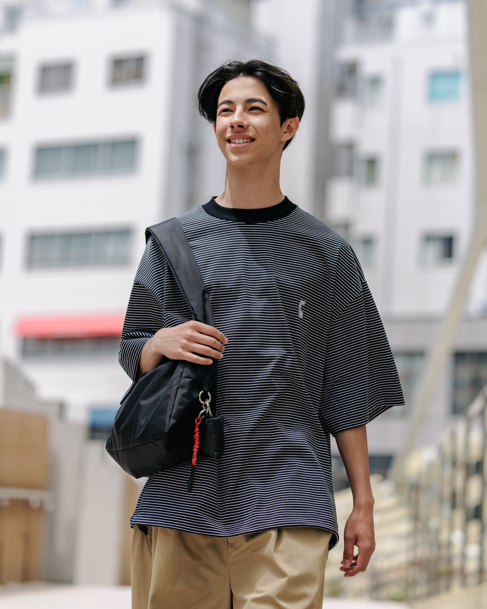 CLESSTE / 'C' Striped Massive T-Shirt With Drawstrings (Black x White)
