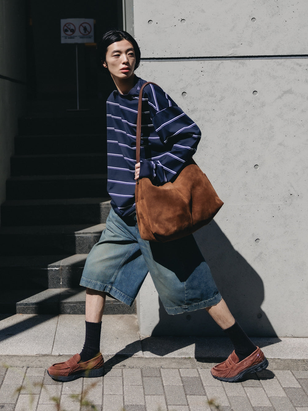 CLESSTE / Suede Nomad Bag (Brown)