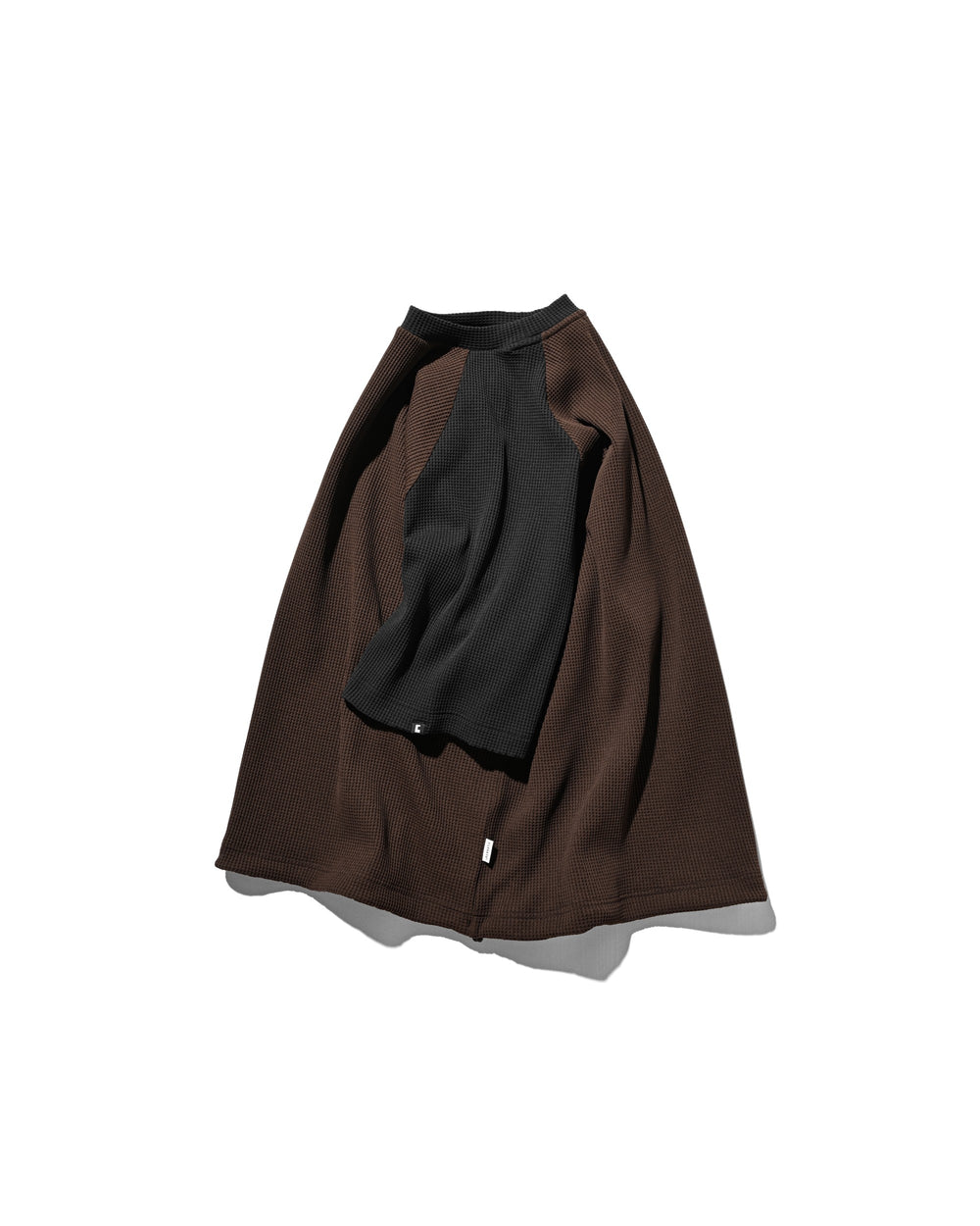 CLESSTE / City Light Thermal Raglan S/S T-Shirt With Drawstrings (Brown x Black)