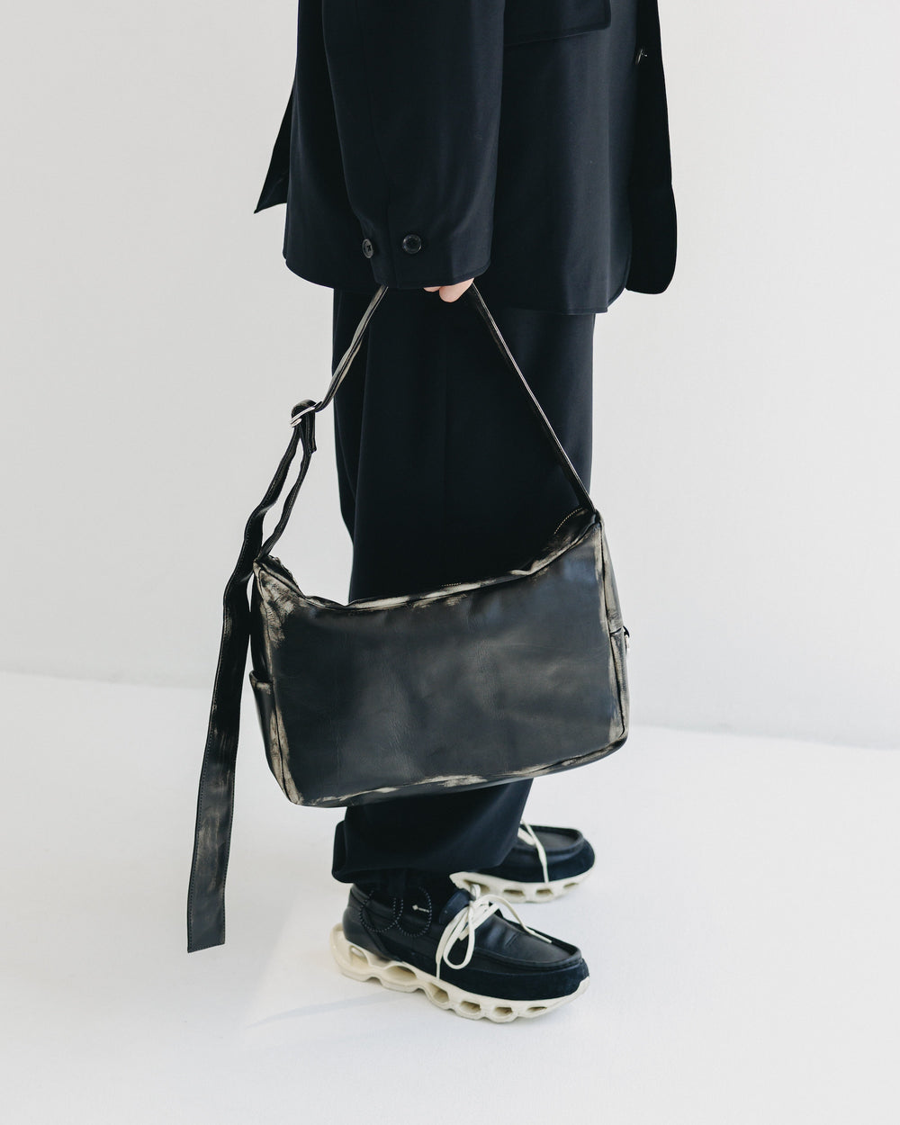 CLESSTE / Vintage Leather Holiday Bag